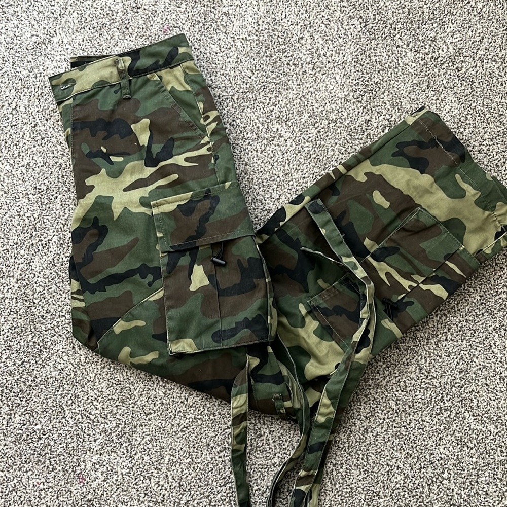 Military print cargos